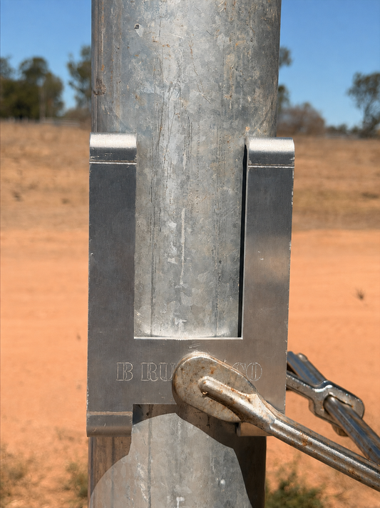 Pipe Offsider - 100nb Round Post